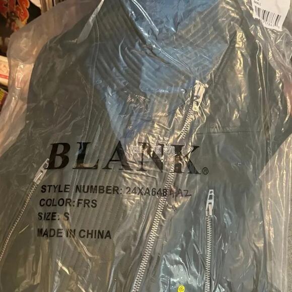 BlankNYC Olive Quilted Detail Moto Jacket, Size S, New with Tag - Picture 11 of 12